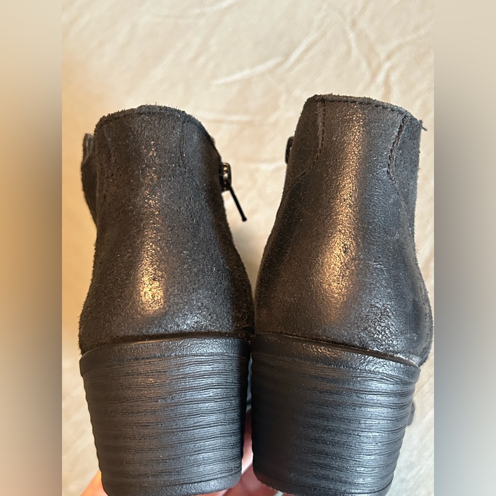 B.O.C women’s black leather booties size 8 - Picture 9 of 12
